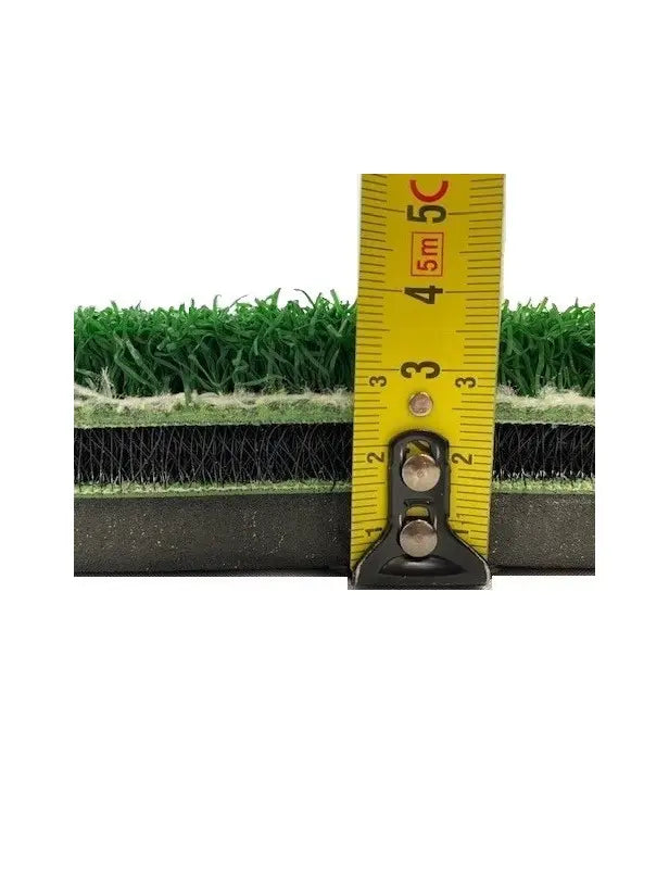 Golf At Home Quattro hitting mat surface detail
